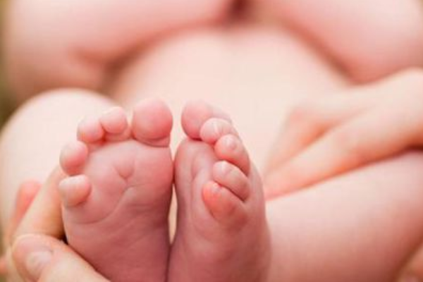 南昌做个代孕多少钱，南昌妇幼保健院三代试管婴儿价格是多少？